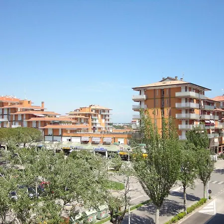 Apartment Lovely Flat With Terrace 350m From The Sea-beahost *