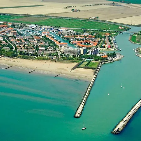 Lovely Flat With Terrace 350m From The Sea-beahost Apartment Caorle