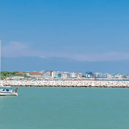 Apartment Lovely Flat With Terrace 350m From The Sea-beahost *